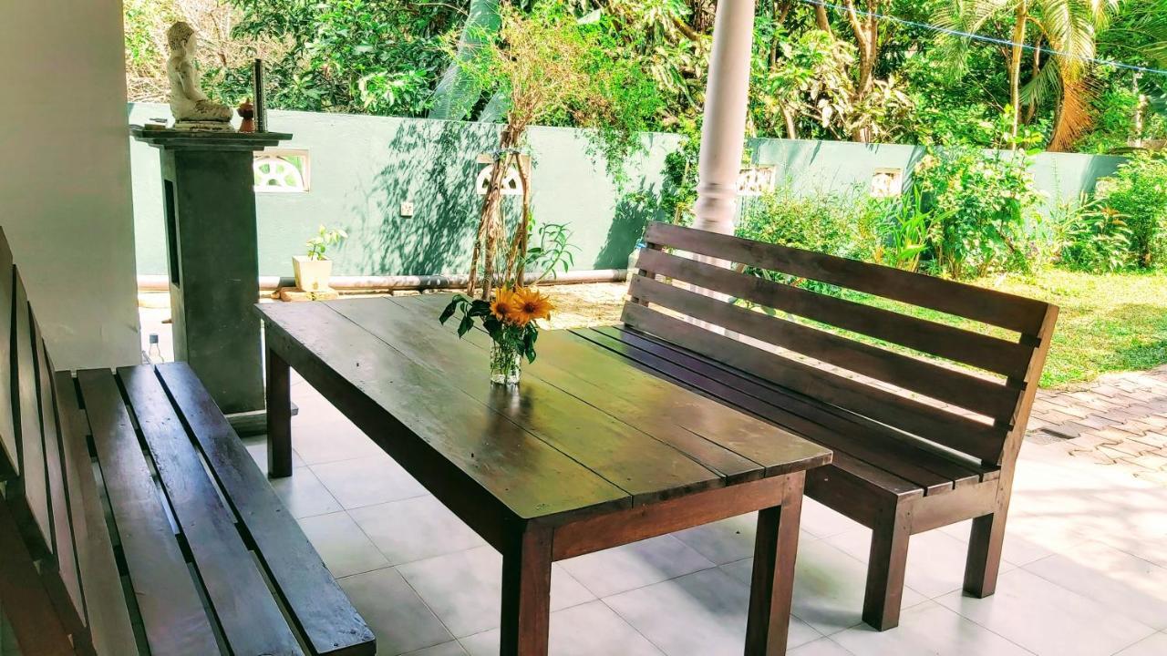 Villa Senan - 2 Apartments - ミリッサ エクステリア 写真