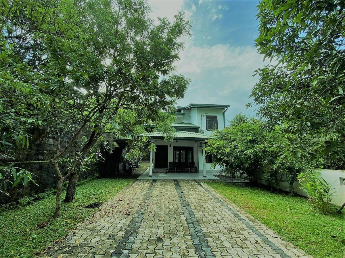 Villa Senan - 2 Apartments - ミリッサ エクステリア 写真